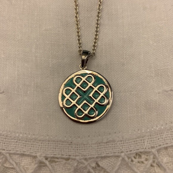 Silpada necklace - Picture 2 of 5